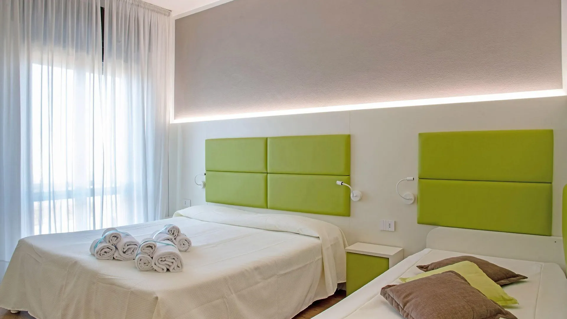 Hotel Bareta Caldiero 3*,